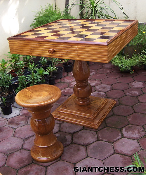 wooden-chess-01.jpg