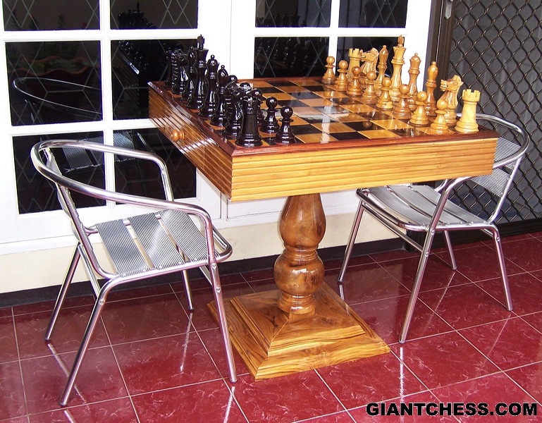 wooden-chess-04.jpg