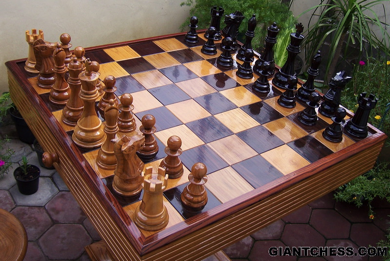 wooden-chess-05.jpg