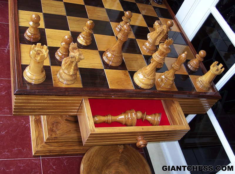 wooden-chess-06.jpg