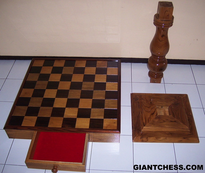 wooden-chess-08.jpg