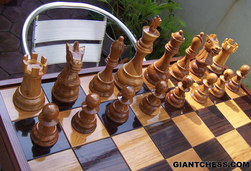 wooden-chess-11.jpg