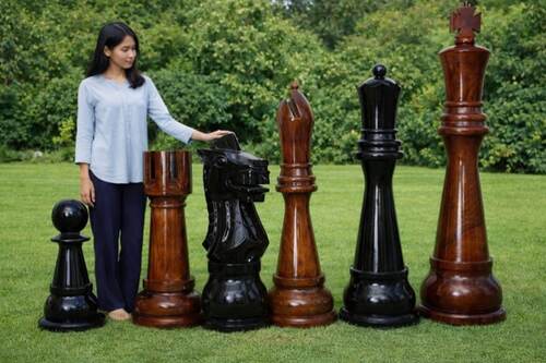 60&Prime; Sets giant teak chess photo