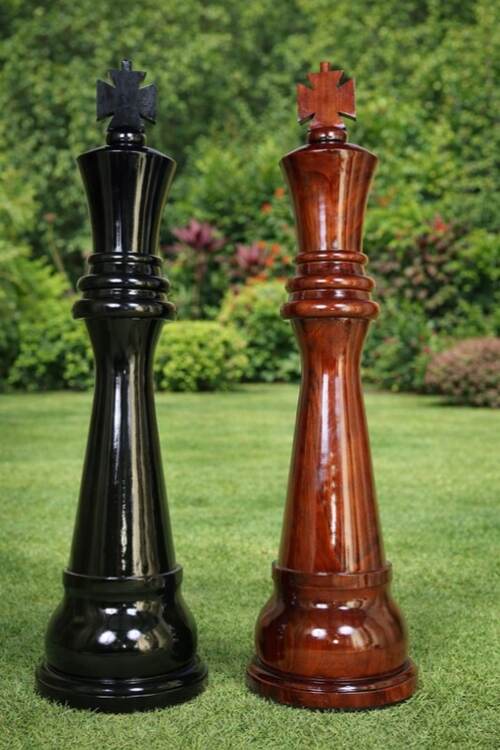 60&Prime; Sets giant teak chess photo