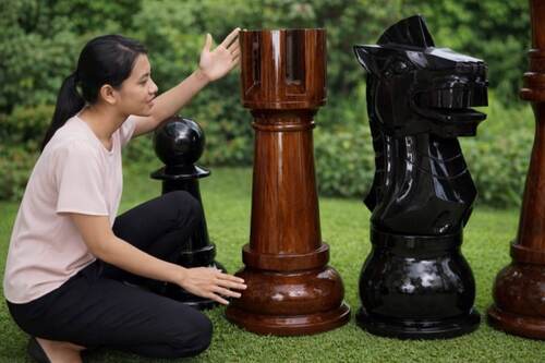 60&Prime; Sets giant teak chess photo